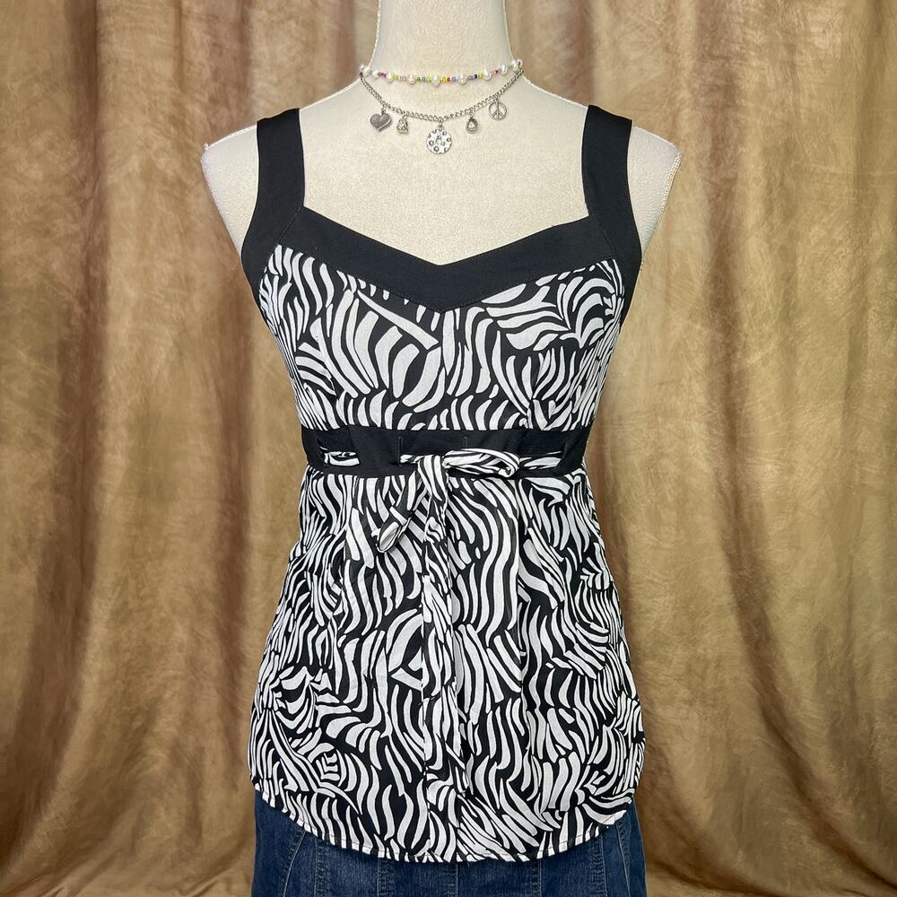 Vintage Y2K Tank Top Empire Waist Geometric Striped Black White Tie Front Euro